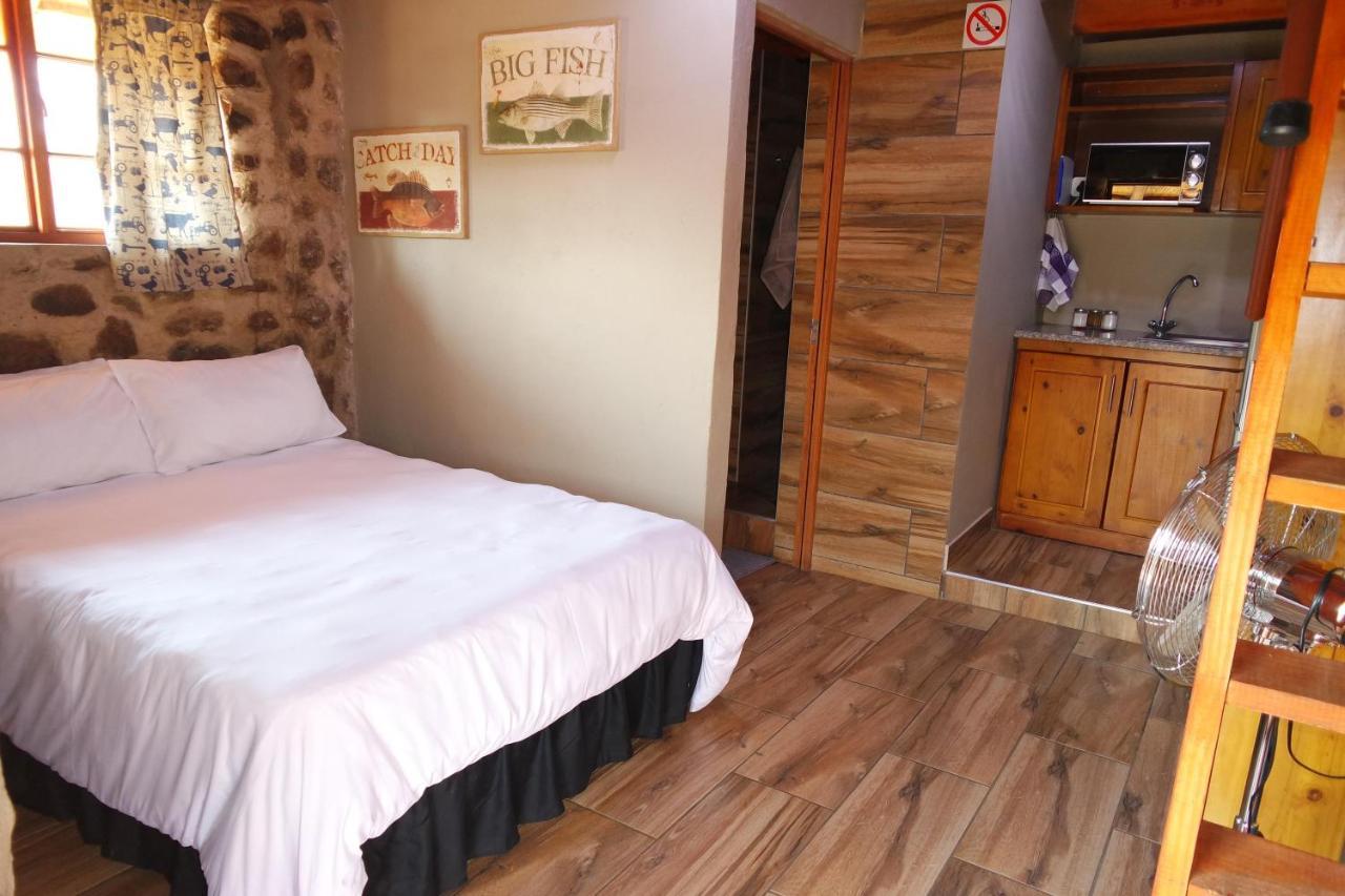 Roossenekal Thandabantu Game Lodge מראה חיצוני תמונה