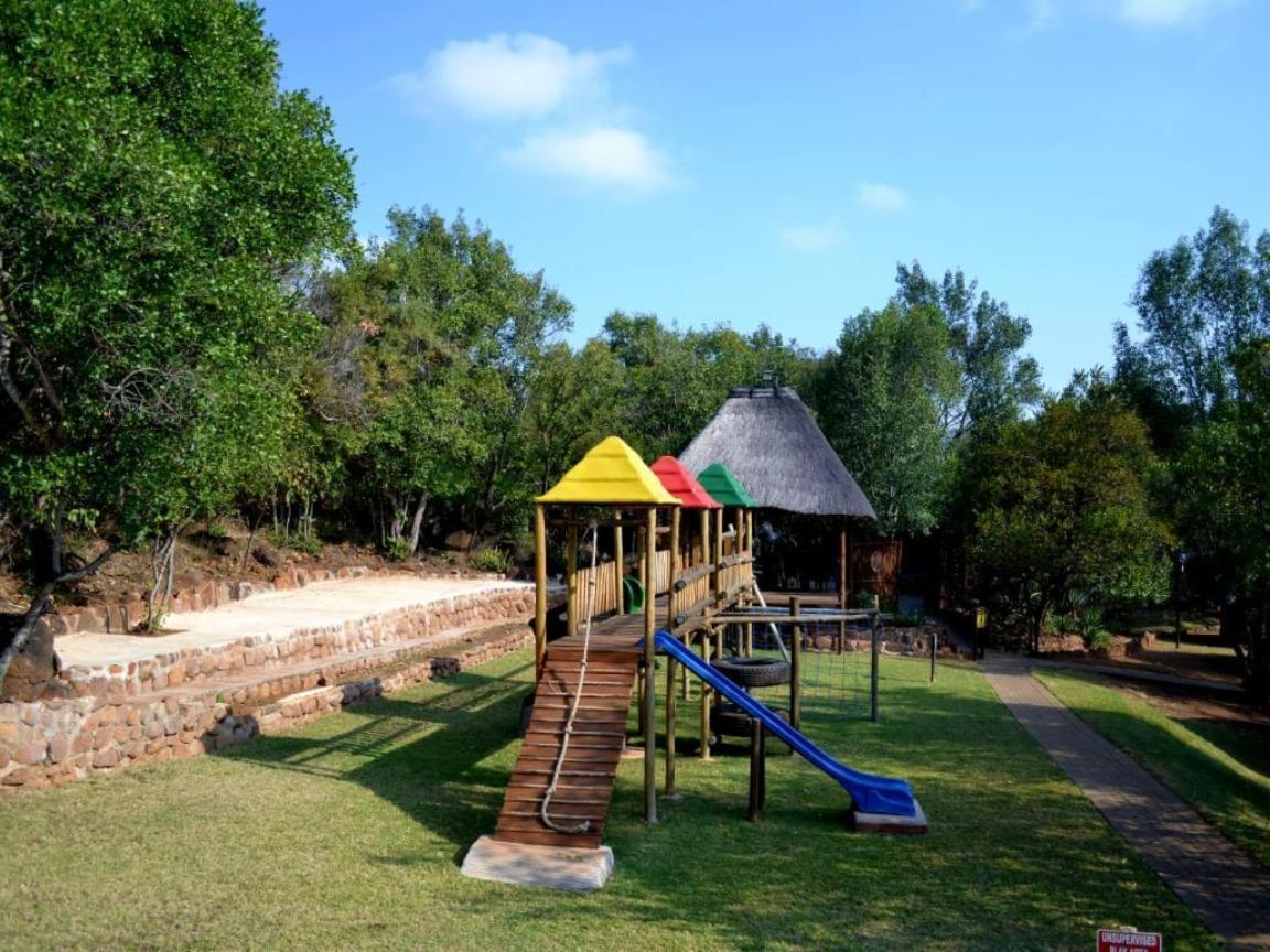 Roossenekal Thandabantu Game Lodge מראה חיצוני תמונה