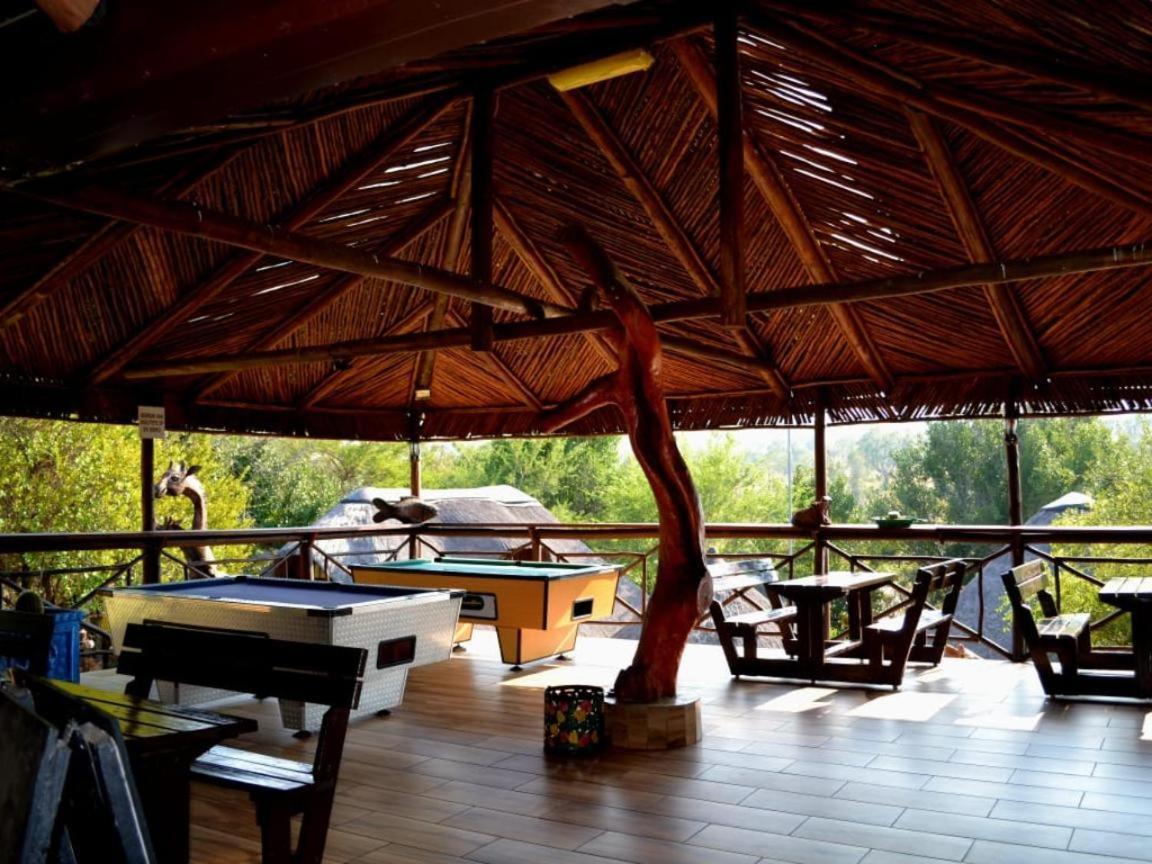 Roossenekal Thandabantu Game Lodge מראה חיצוני תמונה