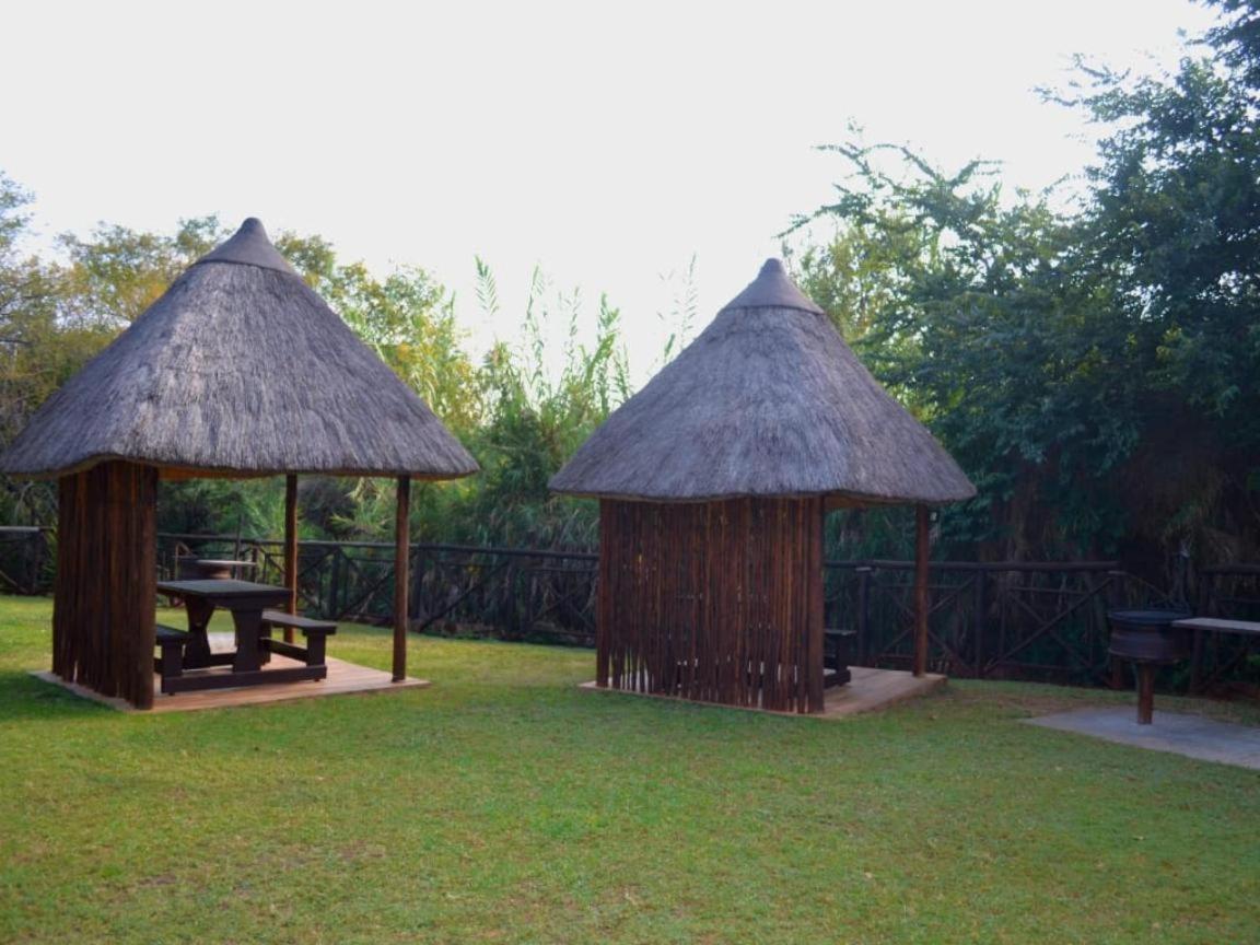 Roossenekal Thandabantu Game Lodge מראה חיצוני תמונה