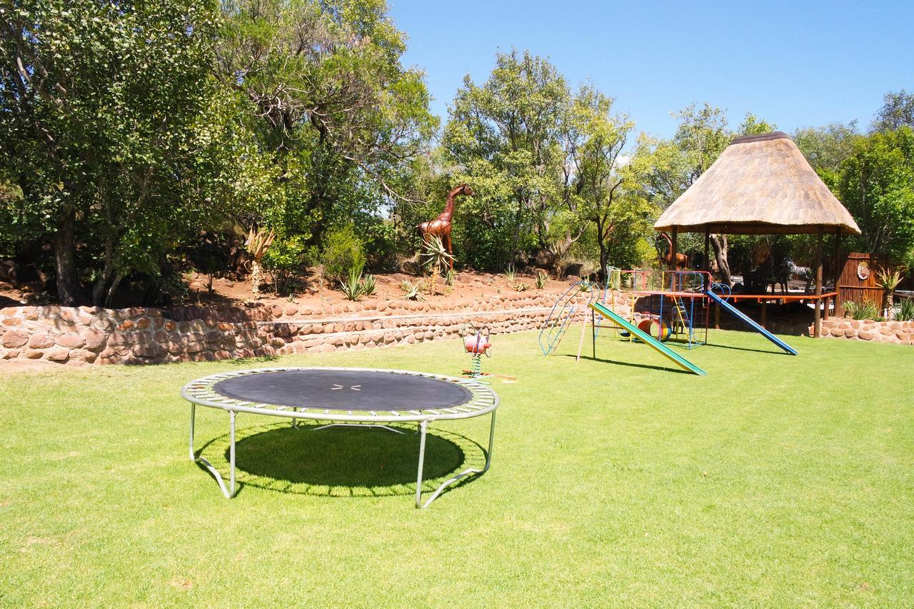 Roossenekal Thandabantu Game Lodge מראה חיצוני תמונה