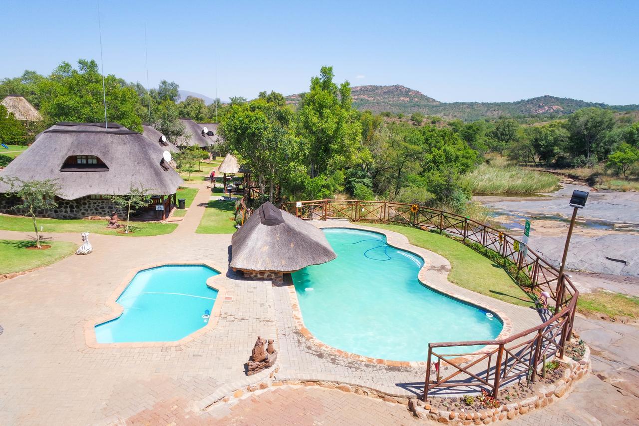 Roossenekal Thandabantu Game Lodge מראה חיצוני תמונה